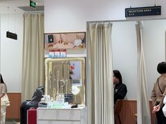 -海马体照相馆(万菱汇店)
