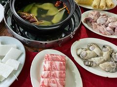 -花苑美食横琴生蚝火锅(拱北粤华路店)