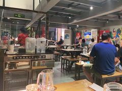 大堂-管氏翅吧(广渠门店)