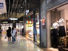 -吾悦广场(南京鼓楼店)