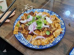 -壹阁胡羊焖饼(特色小吃街店)