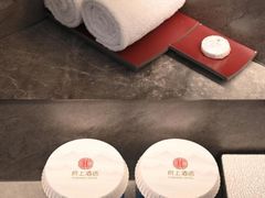 -府上酒店(广州火车站越秀公园地铁站店)