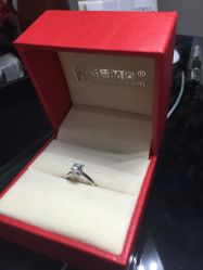 -威德钻石-克拉钻大本营(南京东路店)