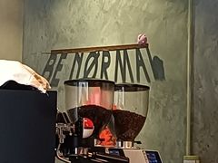 -BE NORMAL CAFE(霞溪路店)
