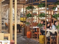 -渝信川菜 · 川味家常菜(财富购物中心店)