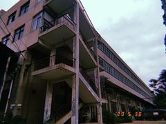 -济南轻骑摩托车有限公司(和平路)