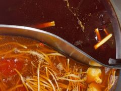 -忘情水鱼头·鲜鱼火锅(滨江中路店)