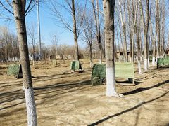 -亲兄弟真人CS团建拓展基地