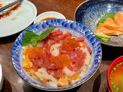 海鲜散寿司饭-加奈日本料理