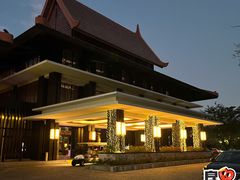 -三亚亚龙湾铂尔曼别墅度假酒店