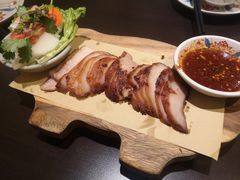 -大头虾越式风味餐厅(光明广场店)