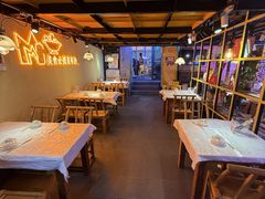 -霄汉牛三鲜湖北砂锅菜(万松园2店)