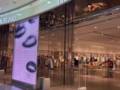 -URBAN REVIVO(佛山南海万达广场店)