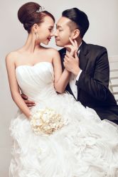 -巴黎婚纱摄影工作室