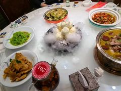-八大碗·地道东北菜(中街店)