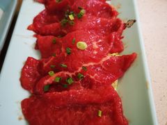 鲜嫩牛肉-矮冬瓜红茶火锅
