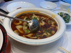 川湘水煮鱼-乾隆美食·本帮菜(黄河路店)