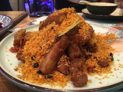 -临界音乐酒馆·小龙虾·江湖菜(华熙LIVE·鱼洞店)