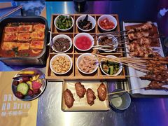 -燥次·烧烤酒场(万象城店)