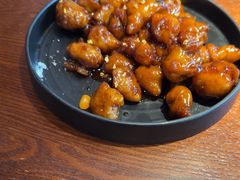-鲁镇