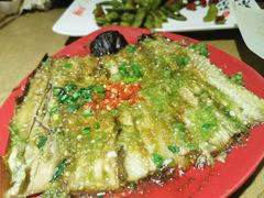 -何师烧烤Pro ·江湖川菜·小龙虾·精酿(太古里旗舰店)