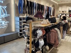 -lululemon(万象城店)