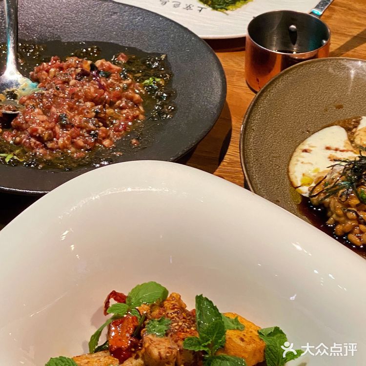 北京三里屯的日料店很惊喜，这种氛围感特别松弛！