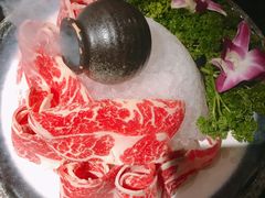 雪花牛肉-捞王猪肚鸡火锅(财富中心店)