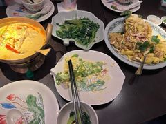 -大头虾越式风味餐厅(光明广场店)