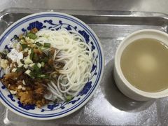 -高师傅特色米粉汤包(建设路店)