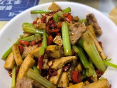 -独一佳老胡湘菜馆(矿山路店)