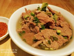 -全牛匠·乐山跷脚牛肉(新中关店)