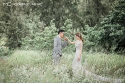 -现代经典婚纱摄影