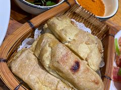 -老滇山寨•云南特色菜•地方菜•民族风情歌舞表演(金碧店)