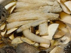 -天宜隆蘑菇宴火锅(石景山旗舰店)