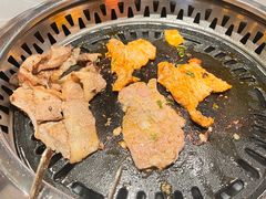 -黑金·寻焰自助百汇·烤肉·火锅(中街店)