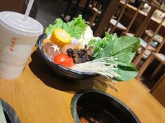 -呷哺呷哺 黄金牧场 (欢乐谷店)