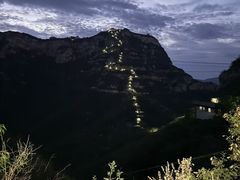 -抱犊寨风景区