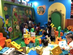 -太空学院儿童娱教乐园(中华广场店)