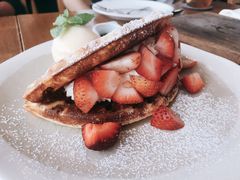 -ROAST coffee & eatery