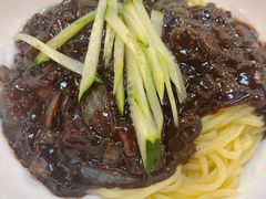 炸酱面-桃园中华料理炸酱面(燕儿岛路店)