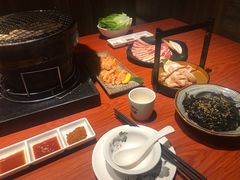 -山之屋炭火烧肉·生啤畅饮(大朗万科中央公园店)