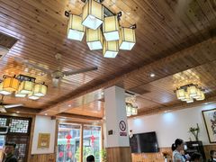-芦茨金富饭庄·25年老字号·专做稻草鸡