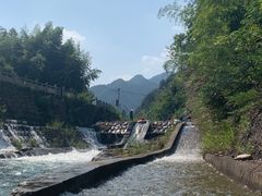 -龙井峡漂流