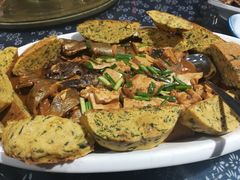 -旺角小渔村·海肠捞饭开创者(环山路店)