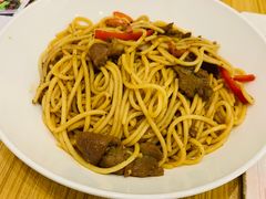 黑椒牛柳炒意粉-转角遇到爱(江南西路店)
