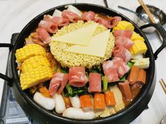-博姆炸鸡精品餐厅(常发广场店)