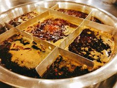 -邓莽子老火锅(中兴路总店)