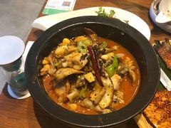 黑松露牛肝菌焖牛蛙-云海肴·汽锅鸡·云南菜(苏州中心店)