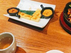 -云海肴·汽锅鸡·云南菜(天山百盛优客店)